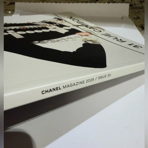 CHANEL MAGAZINESCatalog, Collection 2025, issue 30. Brand New - Picture 4 of 8